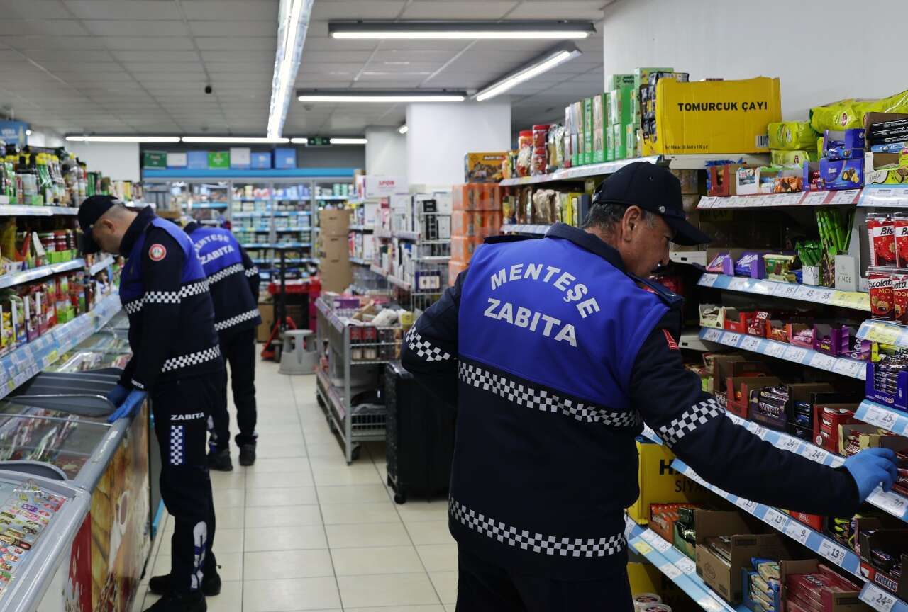 Menteşe'de Zincir Market ve Kasaplara Kapsamlı Gıda Denetimi 1